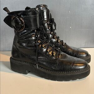 Paul Green Jessie Lug combat boots 
Black leather
